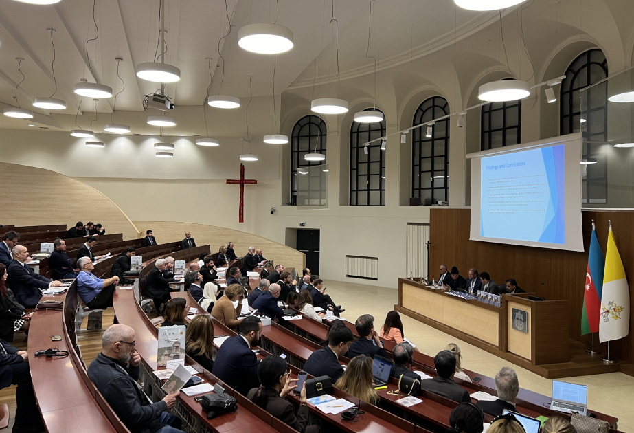 عقد المؤتمر العلمي المكرس لتراث ألبانيا القوقازية في الفاتيكان