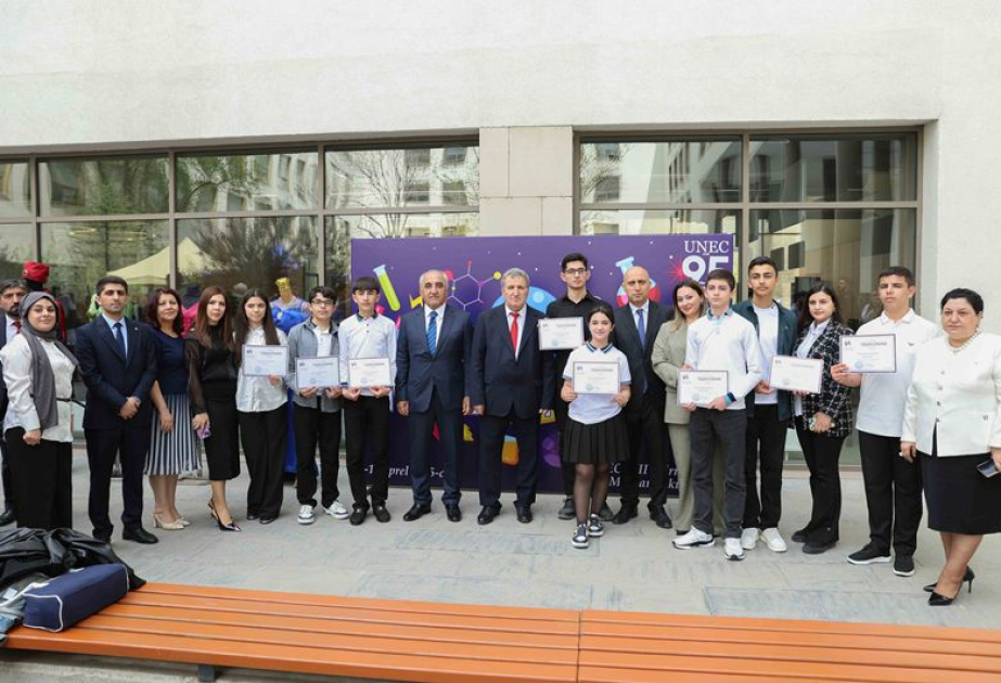 UNEC-də keçirilən Elm Festivalı uğurla yekunlaşıb