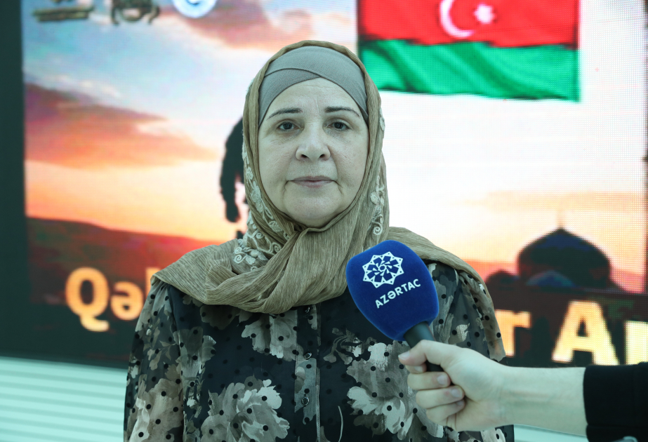 Ceyran Həsənova: Şəhid analarını cəmiyyətə təqdim etmək bizim borcumuzdur