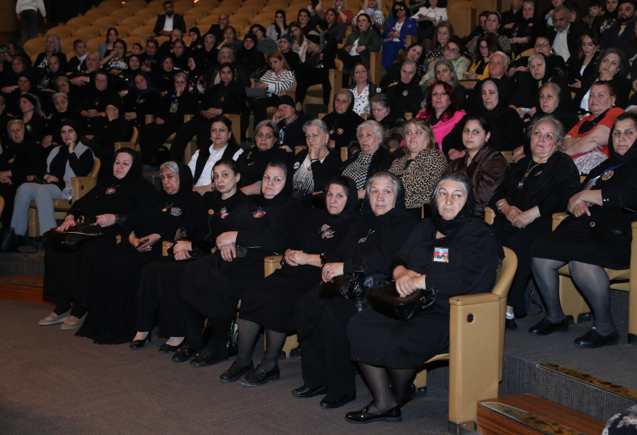 “Qəhrəmanlar Anası” adlı anım tədbiri keçirilib