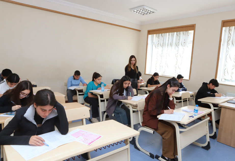 Naxçıvanda IX siniflər üçün növbəti buraxılış qiymətləndirmə monitorinqi keçirilib