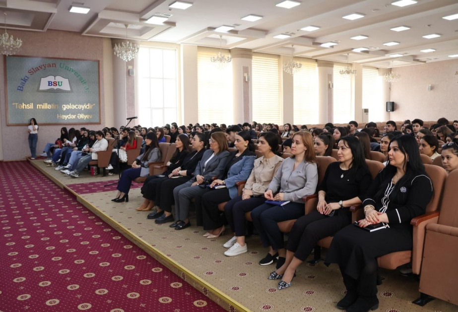 Tələbələr elektron siqaretlərin sağlamlığa təsirləri barədə maarifləndirilib
