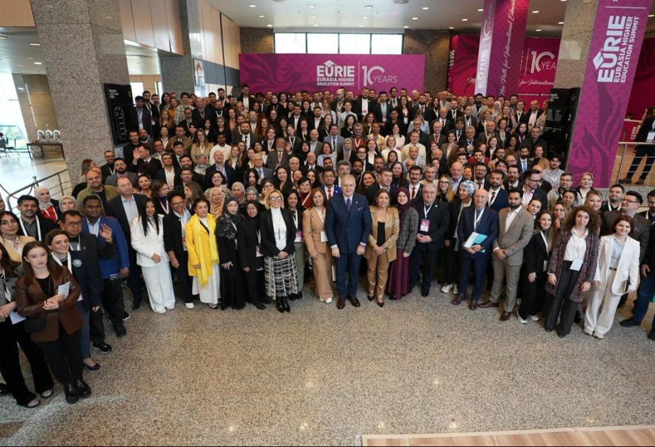 ADPU X Avrasiya Ali Təhsil Zirvəsində təmsil olunub