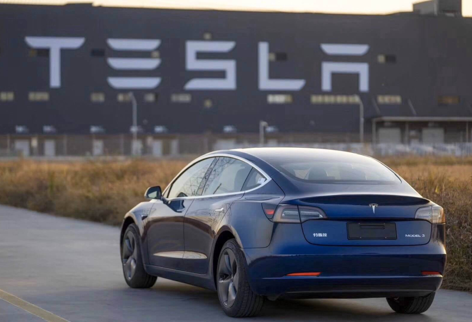Грядет самый дорогой отзыв в истории индустрии: в 4 млн машин Tesla оказались устаревшие чипы
