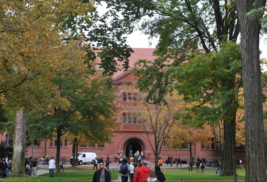 USA: Trump-Regierung friert Milliarden für Elite-Uni Harvard ein