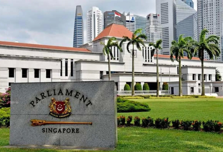Singapore dissolves parliament ahead of fresh elections