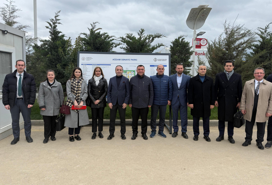 El Viceministro de Comercio de Türkiye visita el Parque Industrial de Aghdam