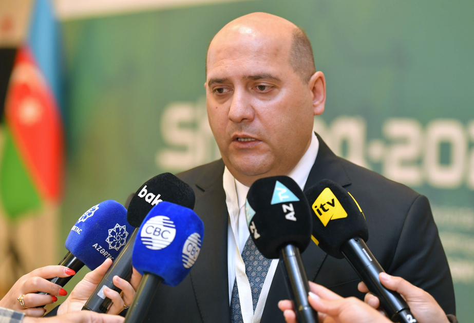 Emin Hüseynov: Hazırda Ağdam şəhərində ikinci məhəllənin tikintisi aparılır