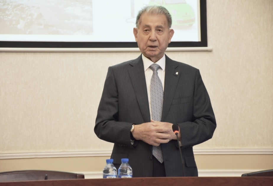 Günəş panellərinin optimal istiqamətini təyin edən metod işlənilib