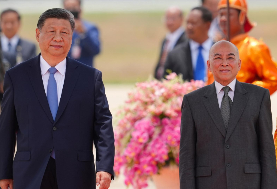 Chinesischer Staatschef Xi zu Beratungen in Kambodscha angekommen