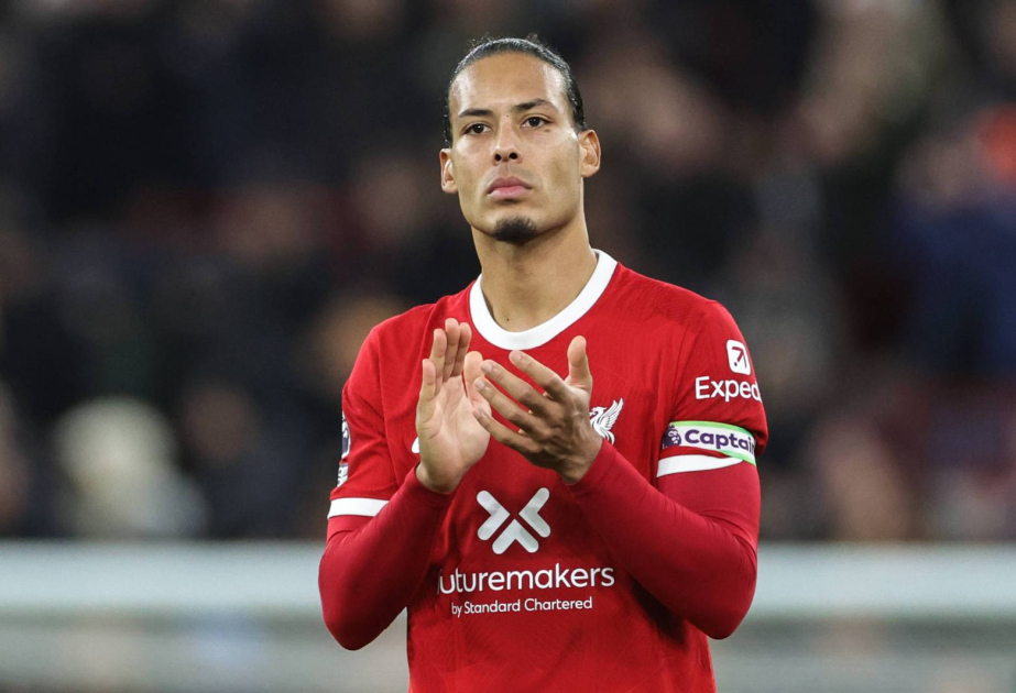 Virgil van Dijk signs new Liverpool FC contract