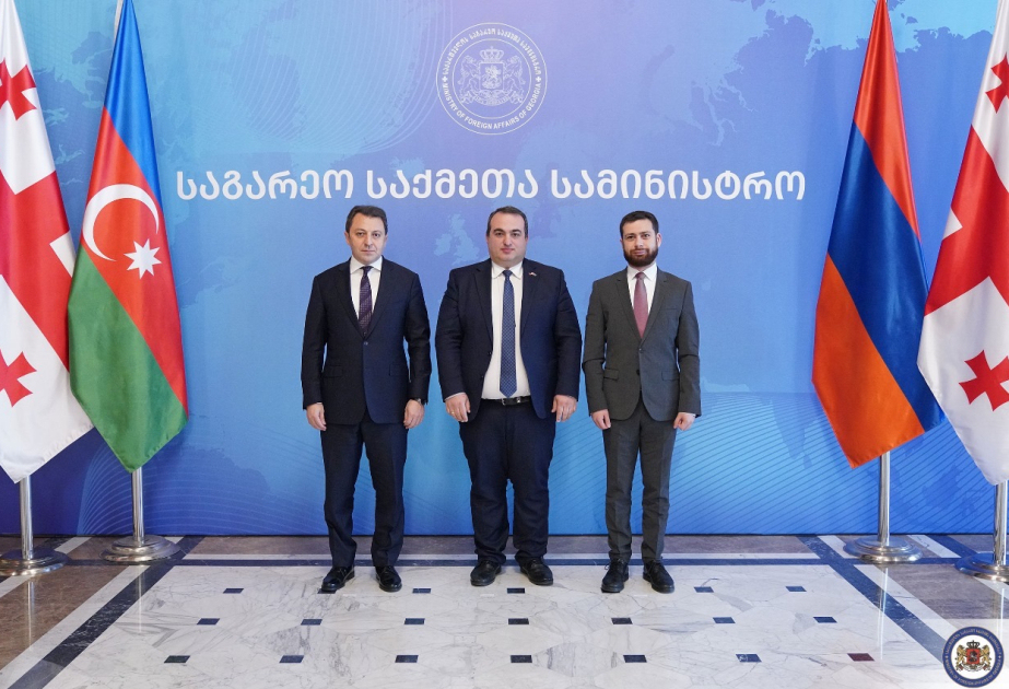Tbilissi : Une réunion trilatérale tenue entre les représentants des ministères des Affaires étrangères géorgien, azerbaïdjanais et arménien  MIS A JOUR