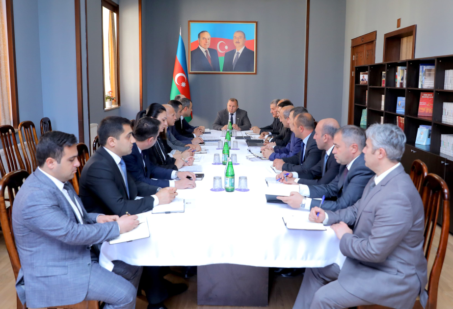 Ali Məclisin komitə iclasında hökumətin hesabatı müzakirə olunub
