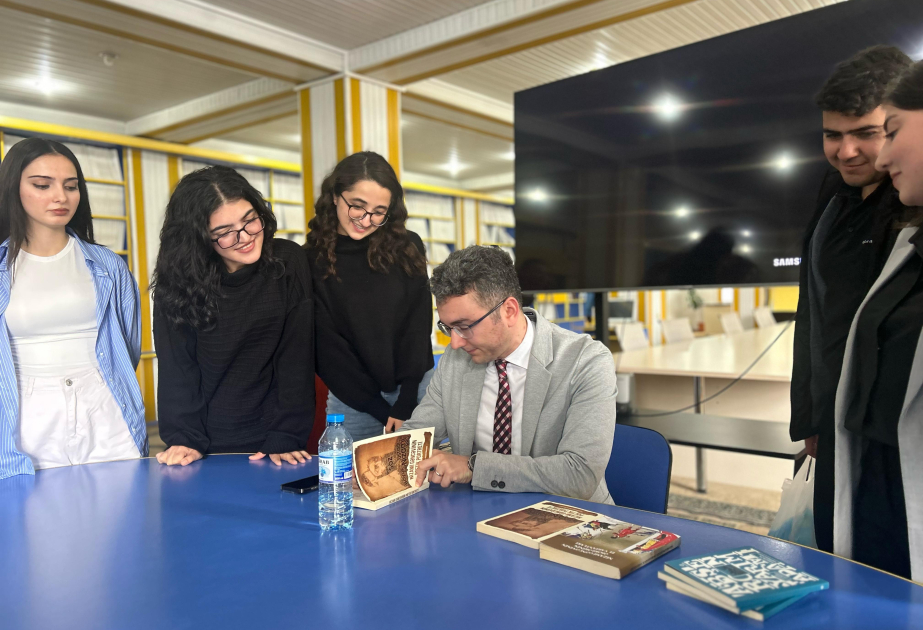 “Filologiya və süni intellekt: sözün yeni erası” – ustad dərsi