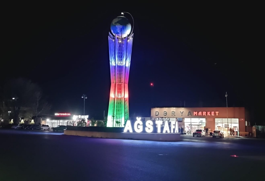 Ağstafada yük maşını aşıb, xəsarət alan var VİDEO
