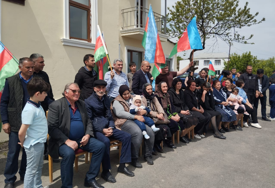 Grand retour : 21 familles s’installent dans le village de Ballydja - PHOTOS VIDEO