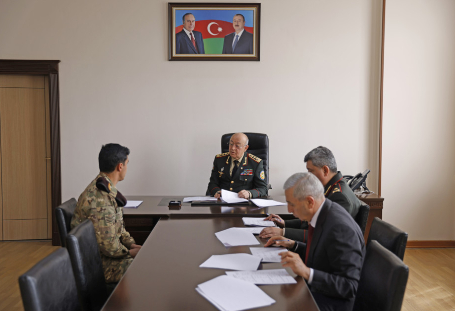 Fövqəladə hallar naziri Naxçıvan şəhərində vətəndaşların müraciətini dinləyib