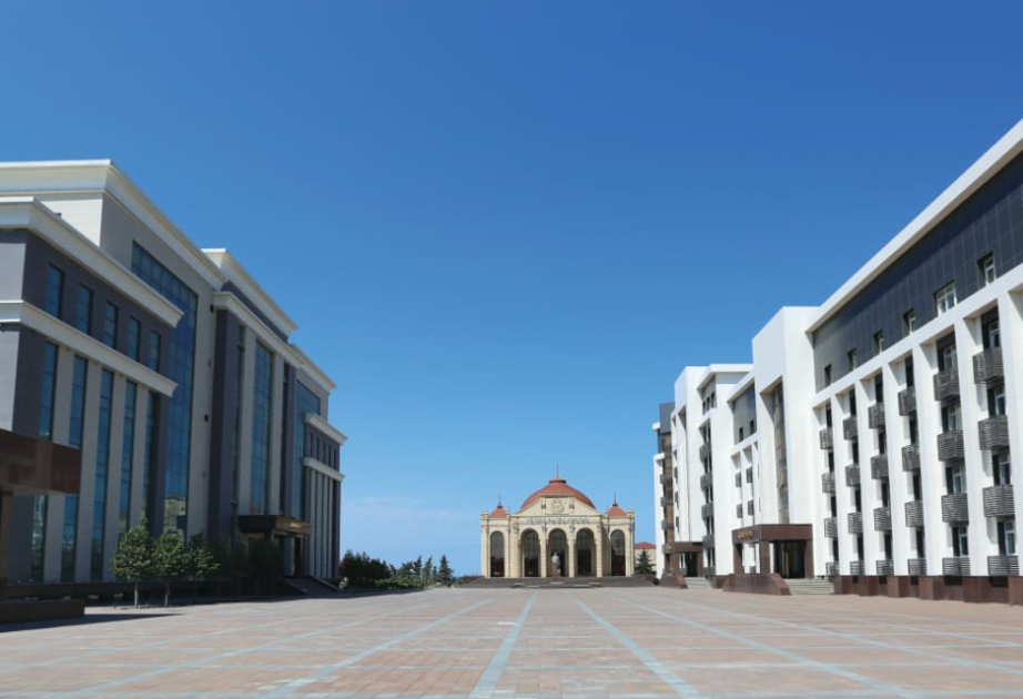BDU-nun əməkdaşı Polis Akademiyasında kursantlara ustad dərsi keçib