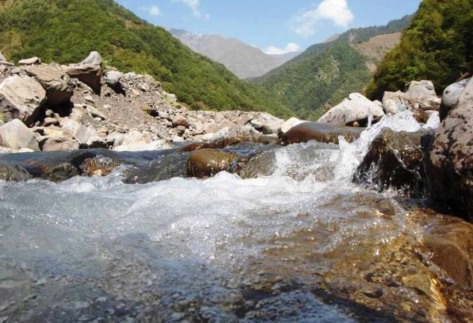 Ötən sutka ilə müqayisədə bəzi çaylarda sululuq artıb