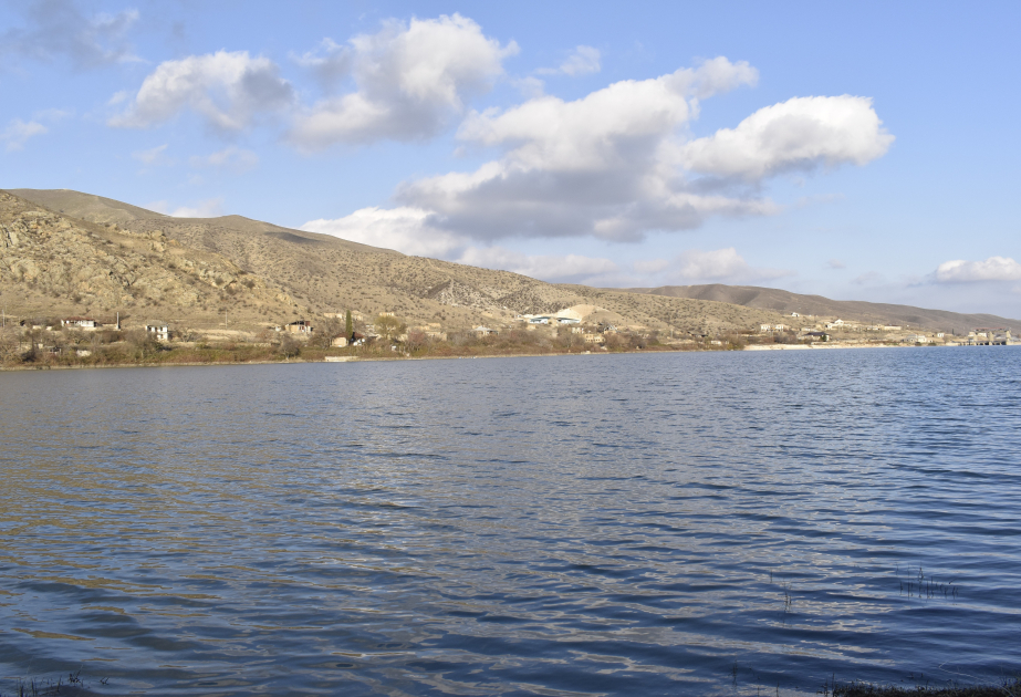 Всего в водохранилищах накоплено на 1,5 миллиарда кубометров воды больше, чем за аналогичный период прошлого года - трудностей с обеспечением оросительной водой не ожидается