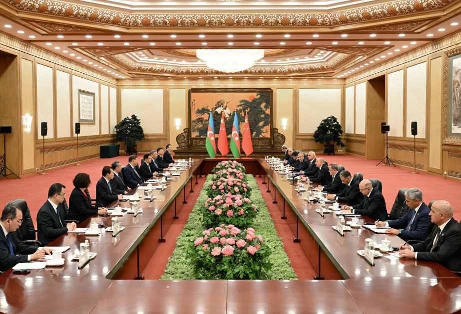 Präsidenten von Aserbaidschan und China treffen sich in erweitertem Format AKTUALISIERT  VIDEO