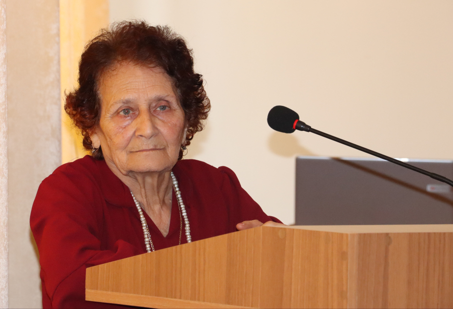Tələbələrə Əfşarlar və Qacarlar dövründən mühazirə oxunub