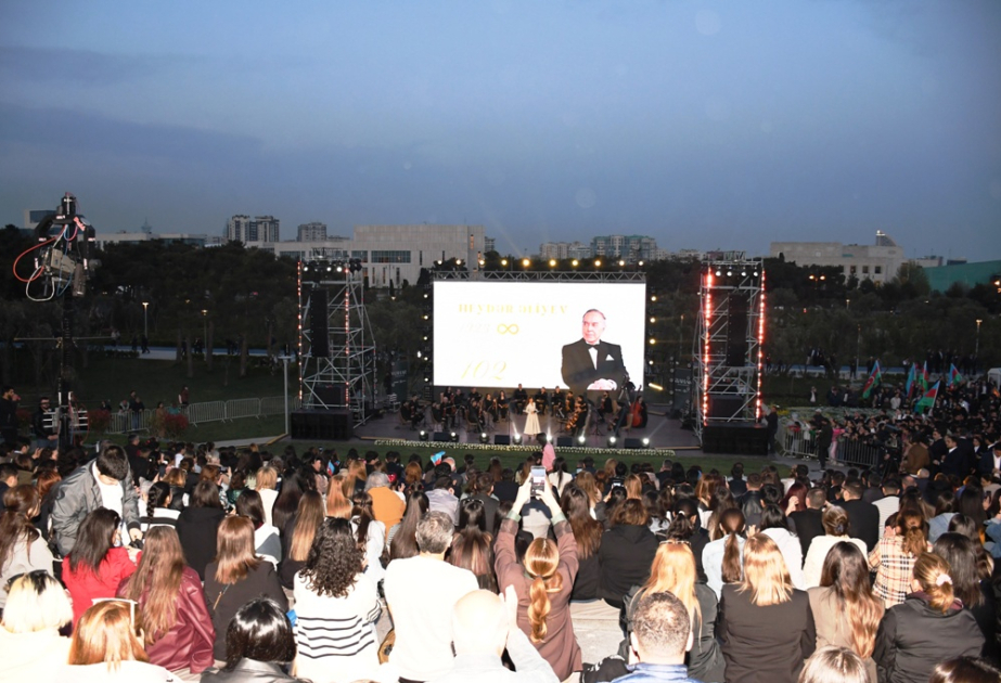 “Bakının baharı” adlı klassik musiqi konserti təşkil olunub