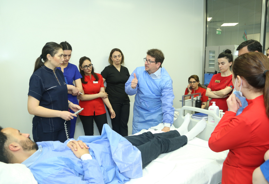 Almaniya ilə əməkdaşlıq çərçivəsində Yeni Klinikada təlimlərə başlanılıb