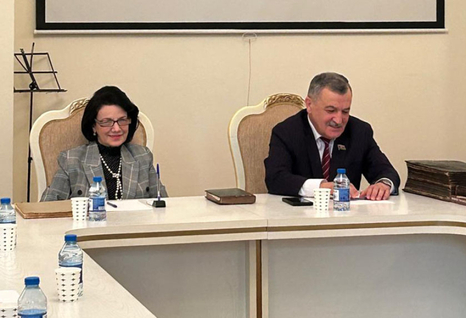 В Союзе композиторов Азербайджана состоялась встреча с депутатом Милли Меджлиса Айдыном Мирзазаде
