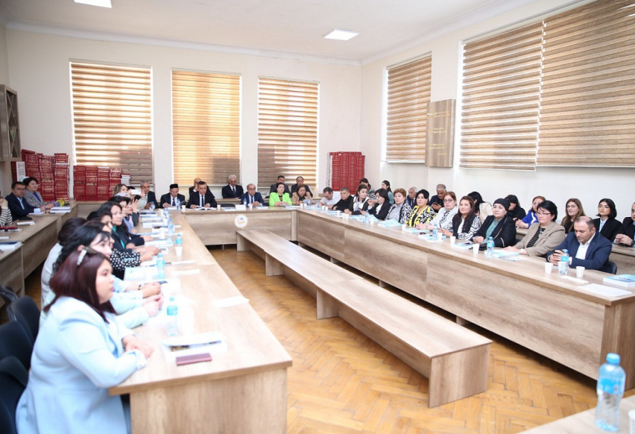 ADPU-da “Ədəbi əlaqələr - yaradıcılıq prosesinin güzgüsü” antologiyası təqdim edilib