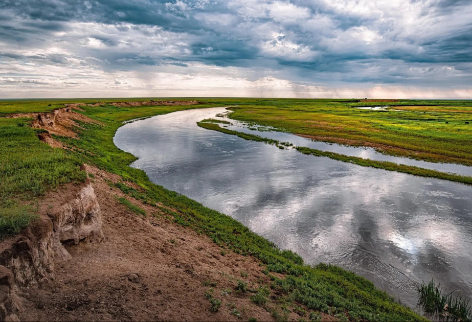 Кыргызстан направит свыше 600 миллионов кубометров воды в Казахстан
