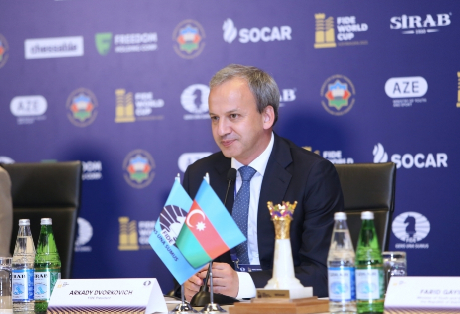 FIDE və Türkiyə Şahmat Federasiyasının prezidenti Bakıya gəlib
