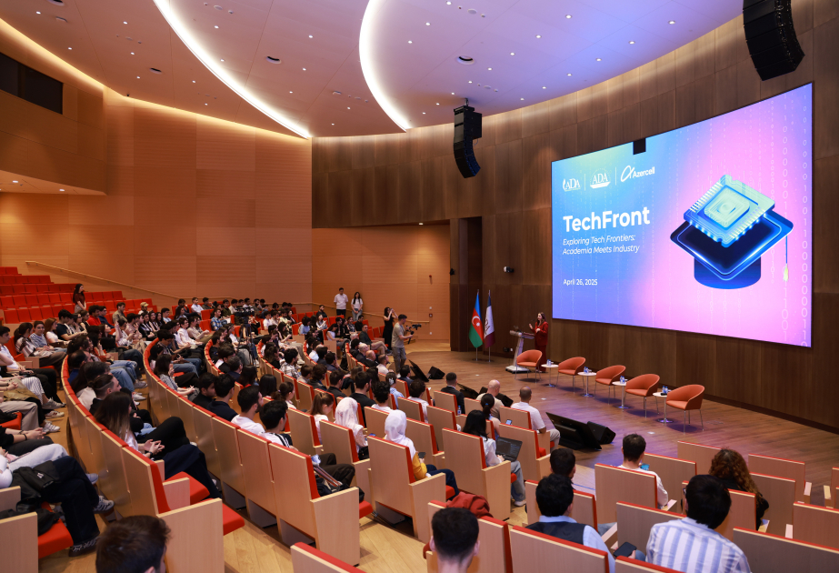 ADA Universitetində “TechFront: Texnologiyanın sərhədlərini kəşf et” mövzusunda akademiya-sənaye görüşü keçirilib