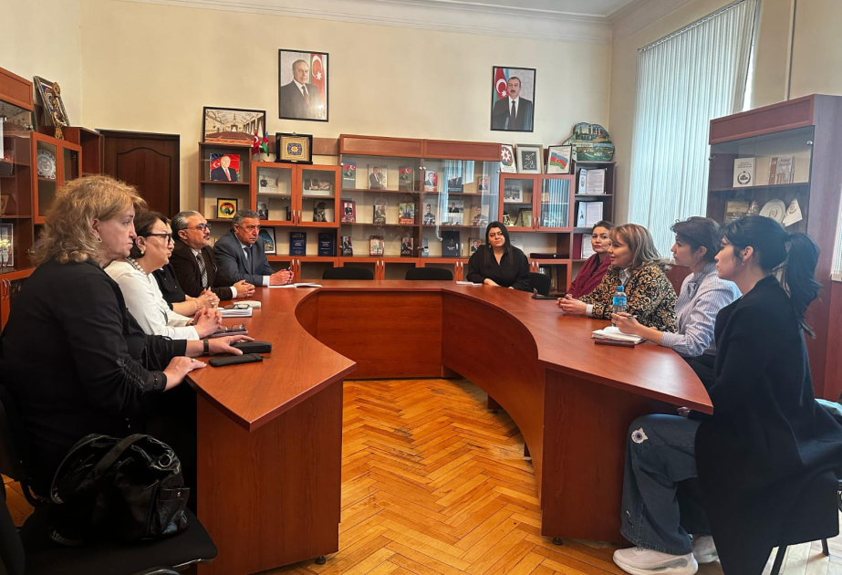 ADPU-da Özbəkistan Milli Universitetinin əməkdaşları ilə görüş keçirilib