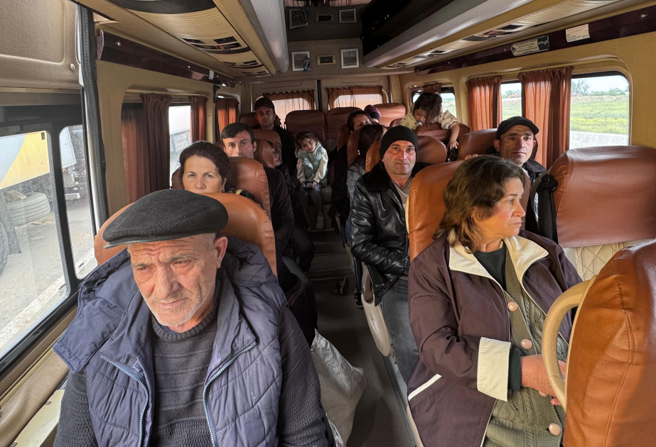 Un nouveau groupe d’anciens déplacés internes retourne au village de Ballydja  MIS A JOUR PHOTOS