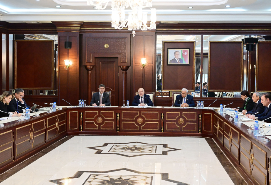 Parlamentin Əmək və sosial siyasət komitəsində bir sıra məsələlər müzakirə edilib