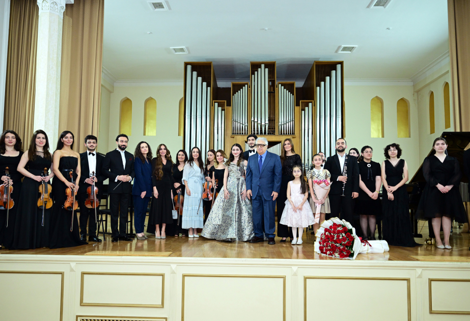 Leyla Əliyeva Bakı Musiqi Akademiyasında tələbə və gənclərin konsertində iştirak edib