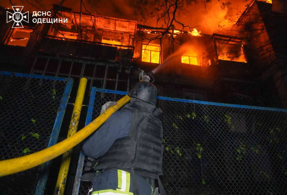В Одессе в результате дроновой атаки погибли два человека, еще 15 получили травмы