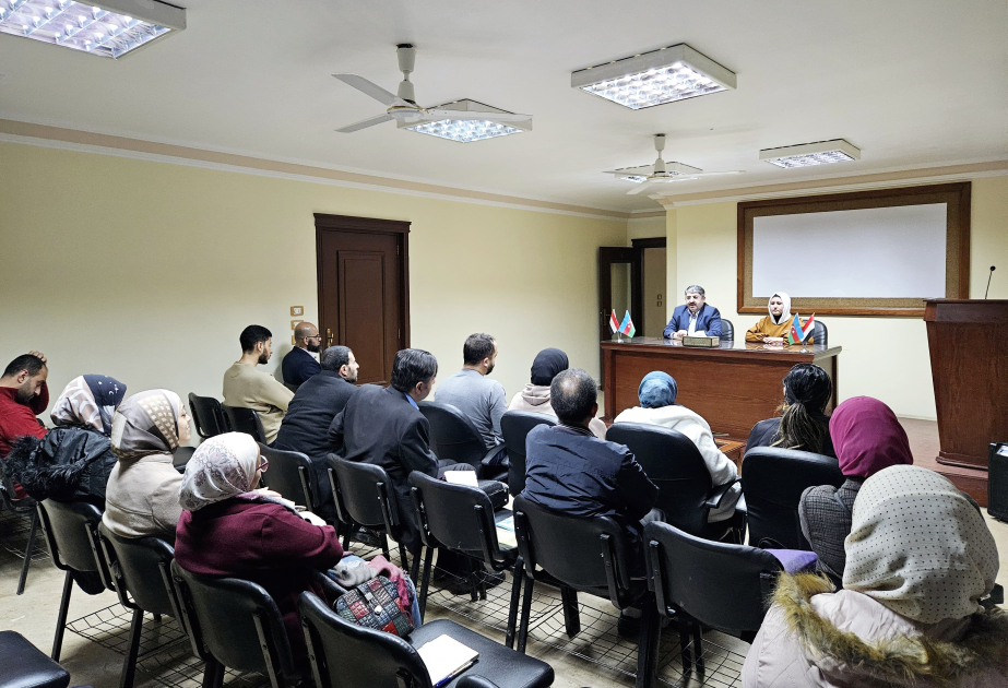 بصمة مصرية في تدريس الأذربيجانية في أكاديمية الصداقة بالقاهرة