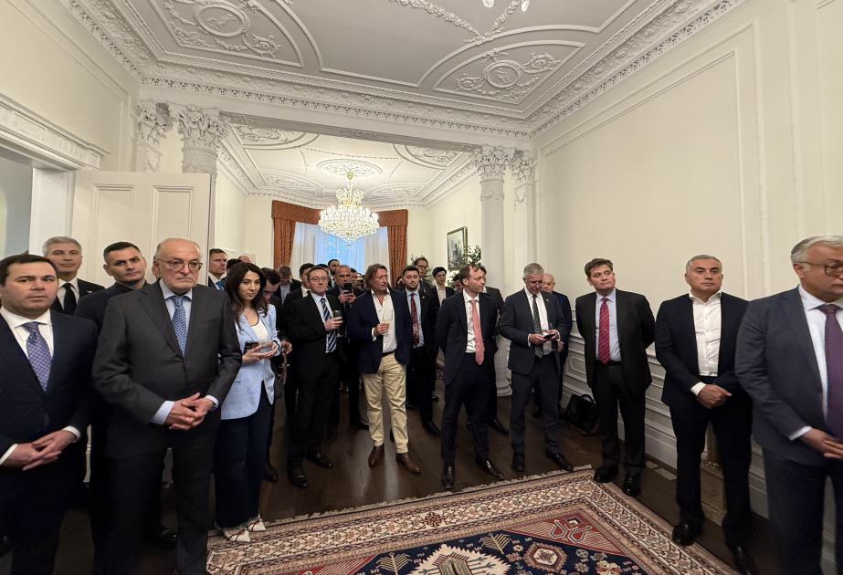 En Londres se celebró una recepción sobre la cooperación económica entre Azerbaiyán y el Reino Unido