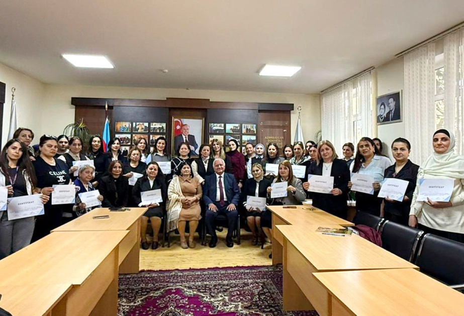 Müəllimlərin peşəkar inkişafına dəstək təlimləri davam edir