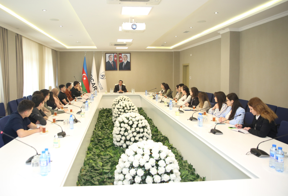 BHOS Rector Elmar Gasimov meets with students who will take part in TEKNOFEST-2025