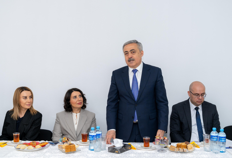 Pirallahı Tibb Mərkəzinə mediatur təşkil edilib
