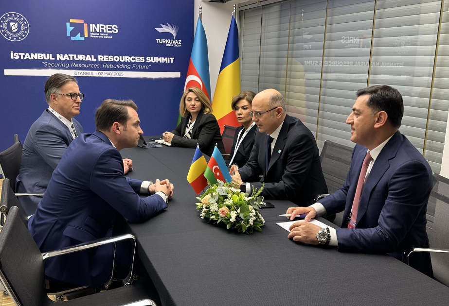 Le ministre azerbaïdjanais de l’Energie rencontre ses homologues romain et bulgare
