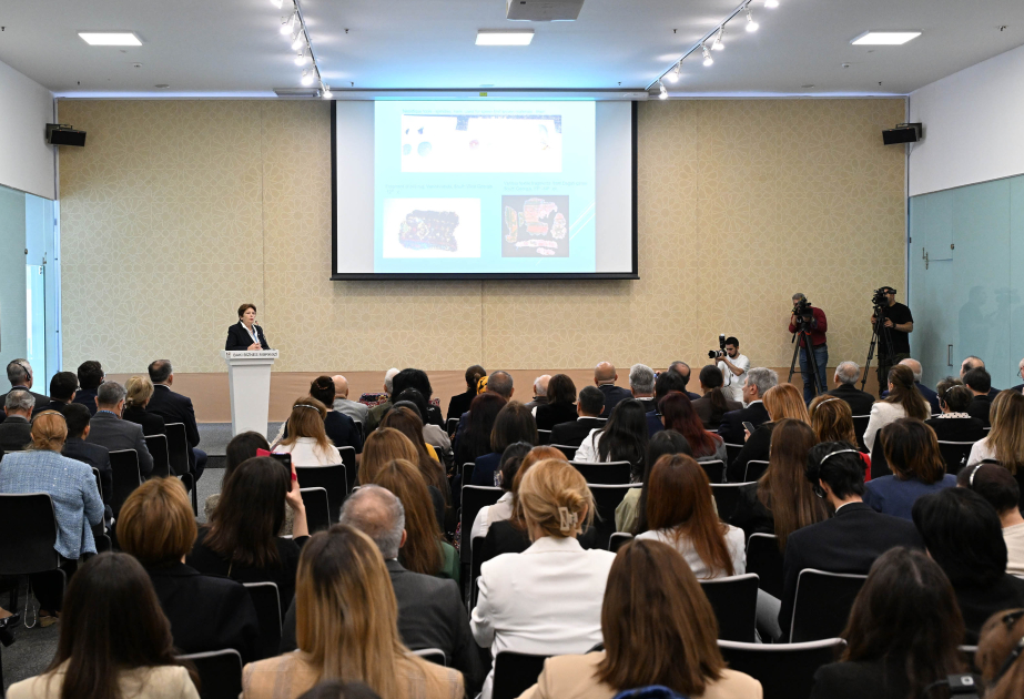 International Carpet Forum in Baku gathers experts from 11 countries