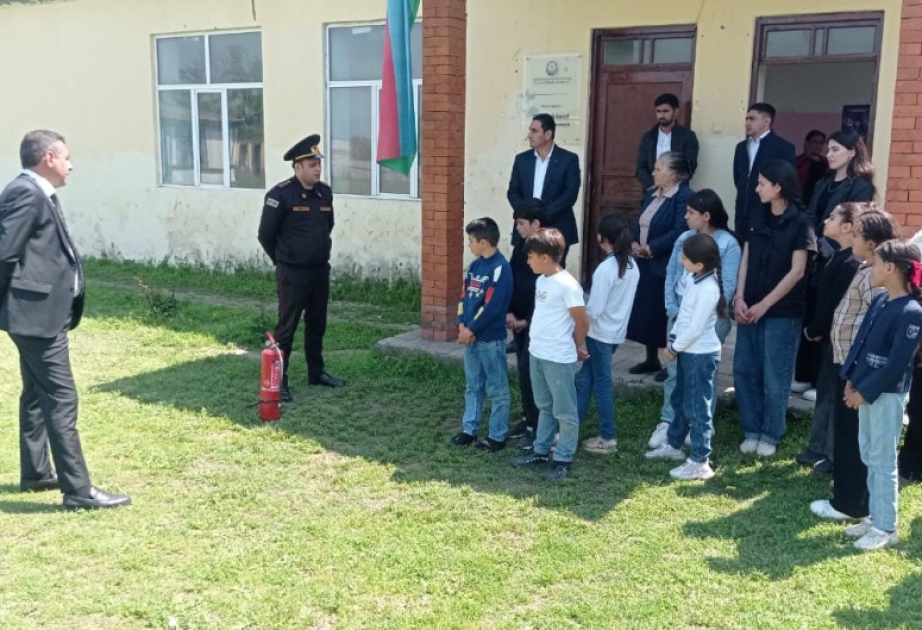 Fövqəladə Hallar Nazirliyi tərəfindən silsilə maarifləndirmə tədbirləri keçirilib