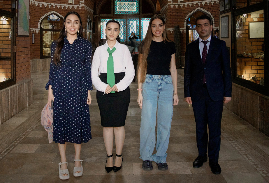 Leyla und Arzu Aliyeva setzen Nachitschewan-Besuch in Ordubad fort