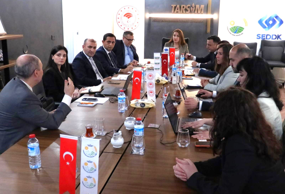 Azərbaycan nümayəndə heyəti Türkiyədə aqrar sığorta mexanizmi ilə bağlı müzakirələr aparıb