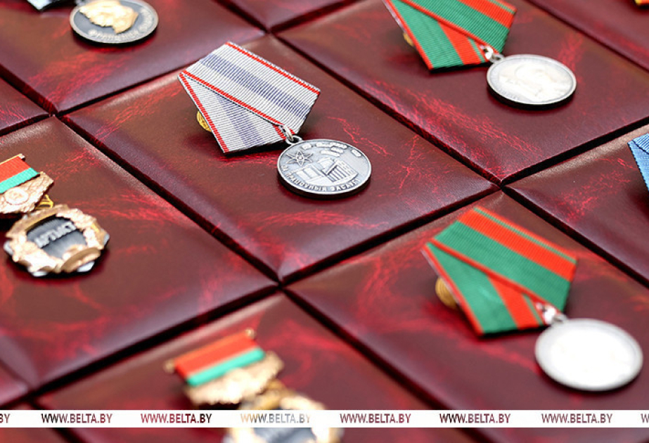 Lukashenko presents awards to mark 80th anniversary of Great Victory