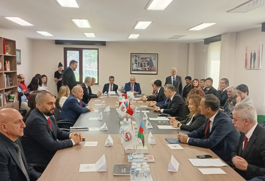 Ankarada “Heydər Əliyev və Türk dünyası” mövzusunda panel müzakirələri keçirilib